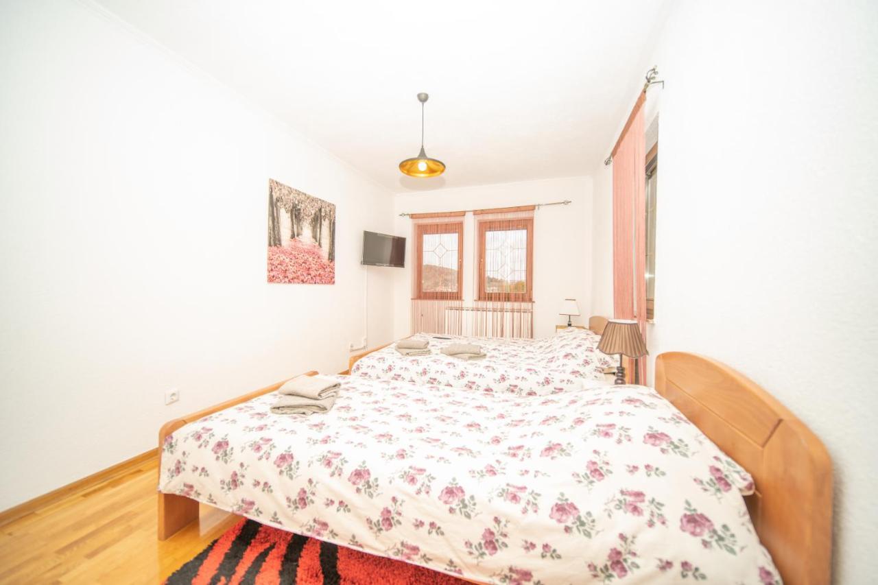 The View Apartment Visoko Extérieur photo