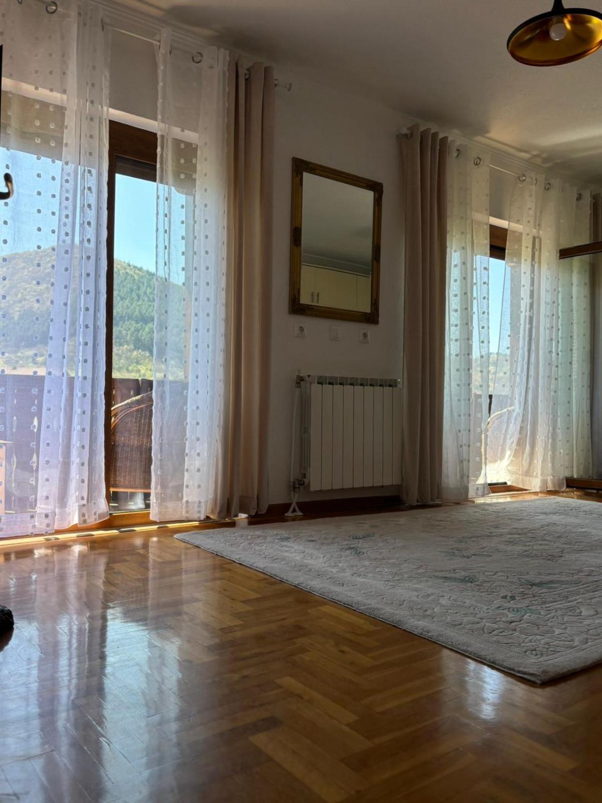 The View Apartment Visoko Extérieur photo
